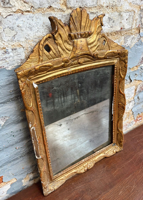 Miroir doré