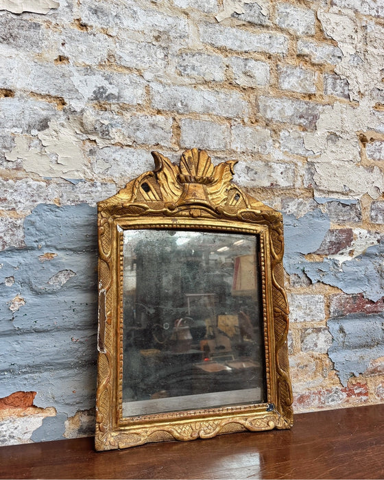 Miroir doré