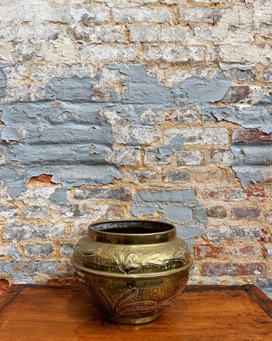 Cache-pot en laiton