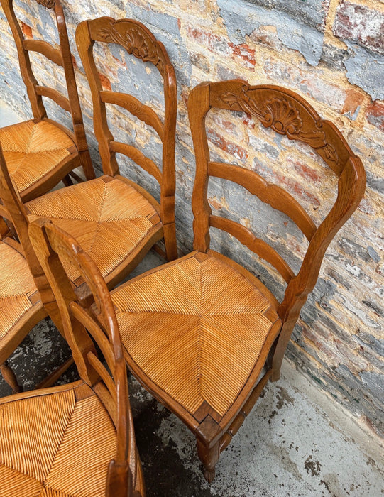 6 chaises néo-rustiques
