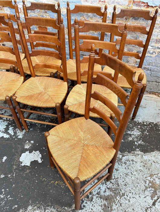 Série de 8 chaises