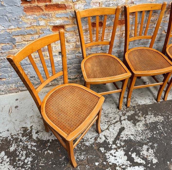 4 chaises bistrot