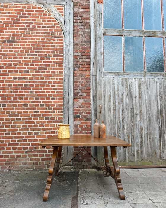 Table Renaissance espagnole