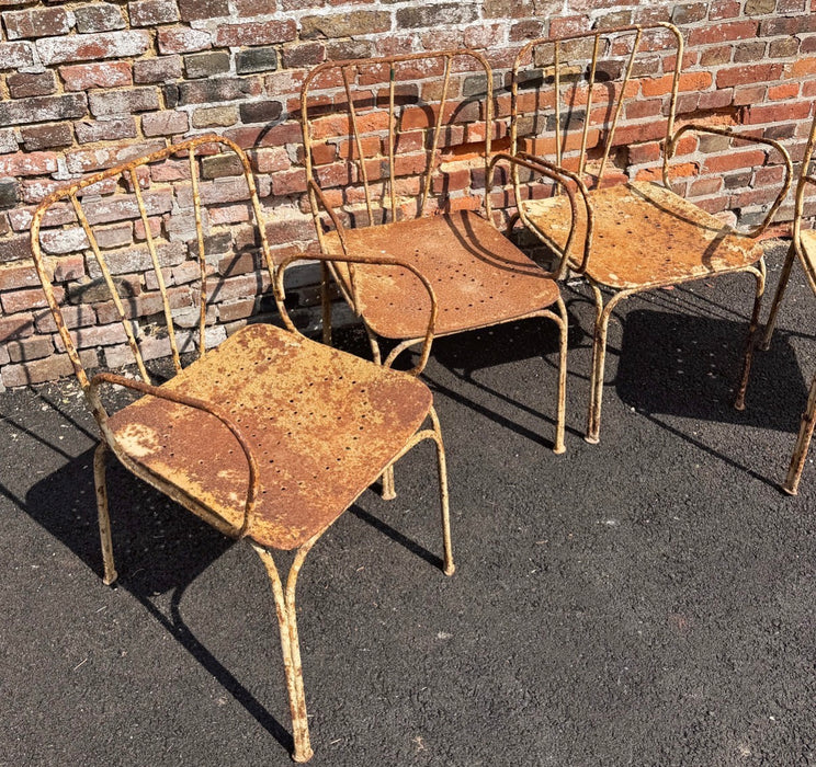 4 chaises de jardin