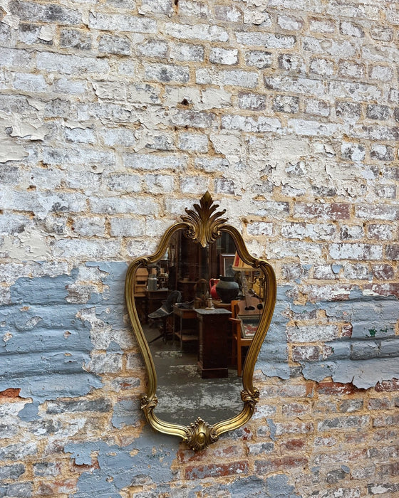 Miroir doré