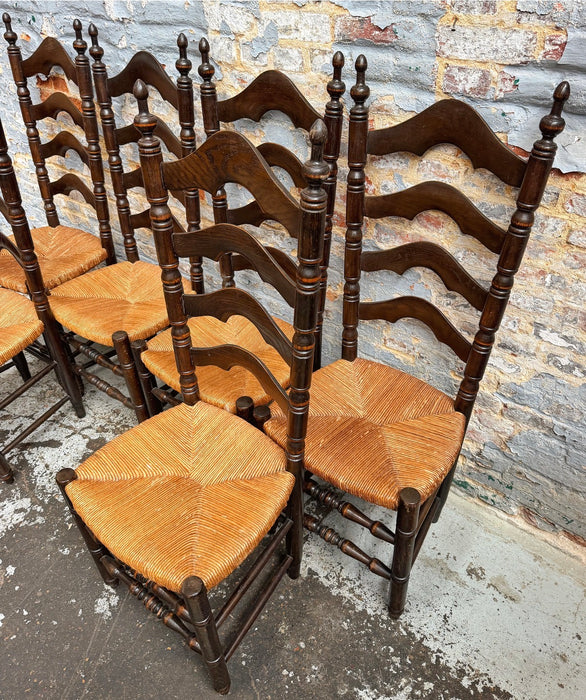Série de chaises
