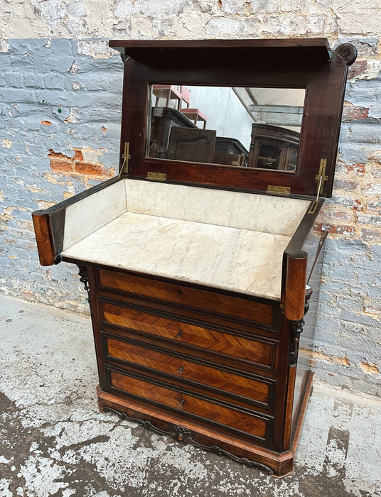 Napoleon III chest of drawers