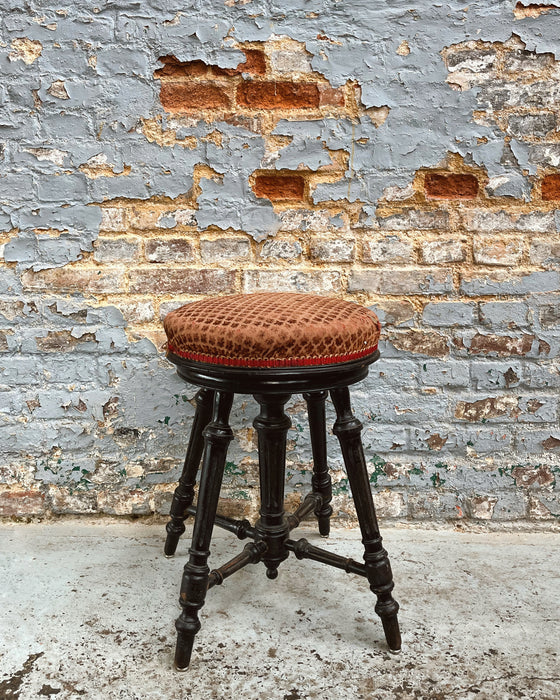 Napoleon III stool