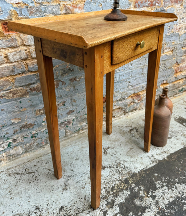 Table d'appoint