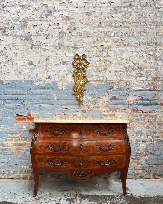 Louis XV chest of drawers