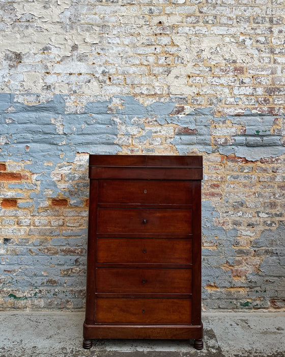 Barber cabinet