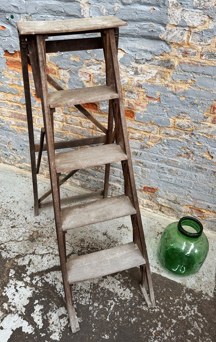 Beech stepladder