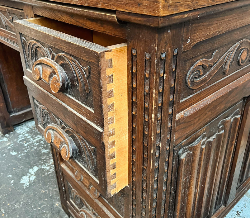 Bureau en chêne