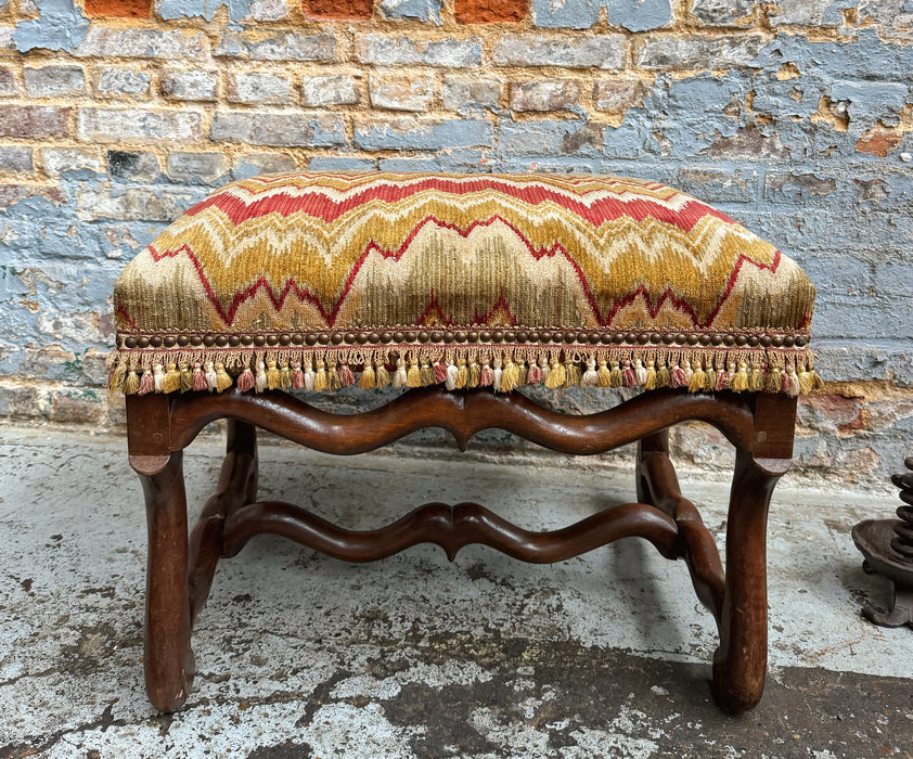 Banquette en noyer