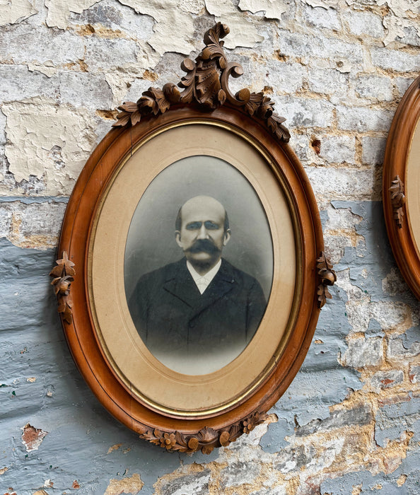 Pair of frames