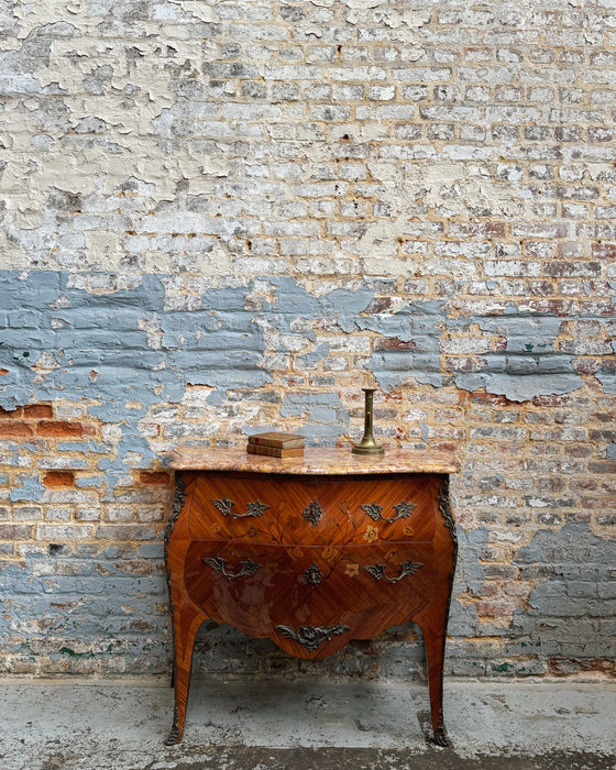 Louis XV chest of drawers