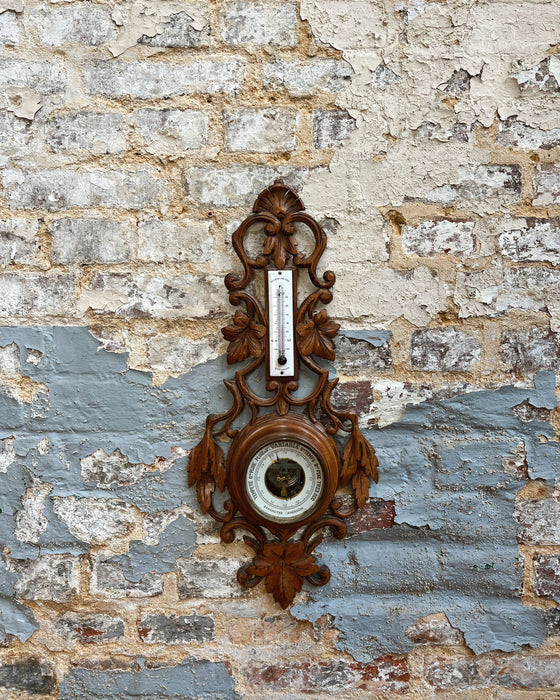 Walnut barometer