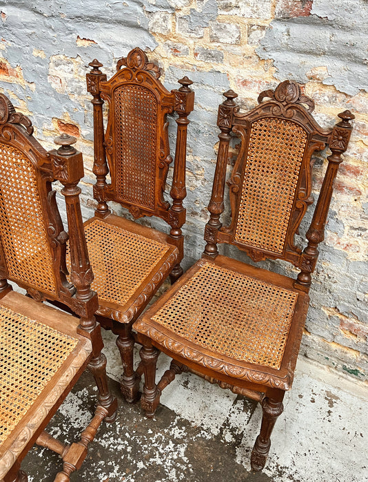 6 Henri II chairs