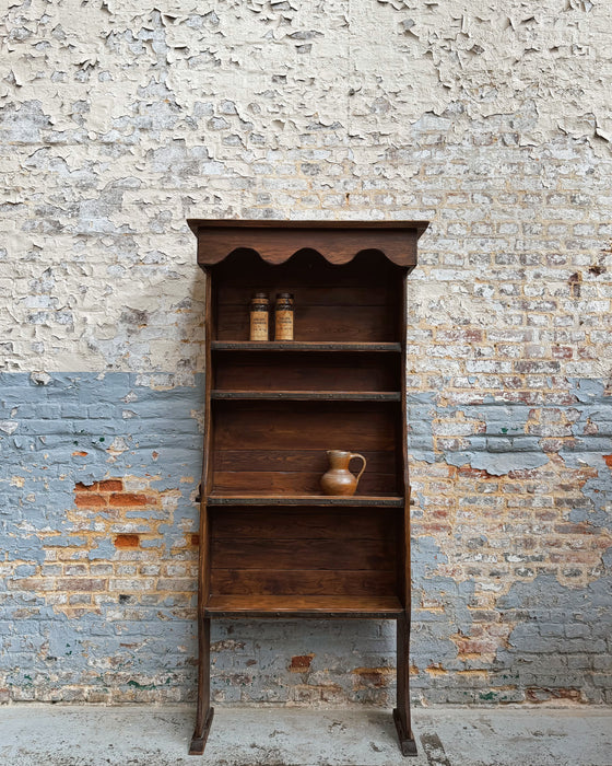 Meuble brutaliste