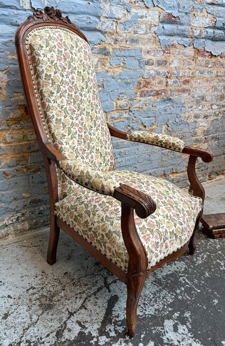 Fauteuil en noyer