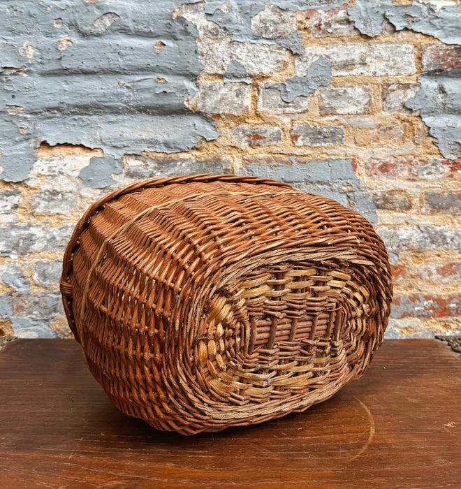 Wicker basket