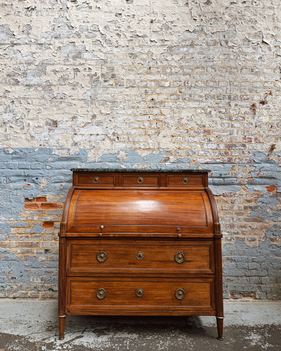 Bureau Louis XVI