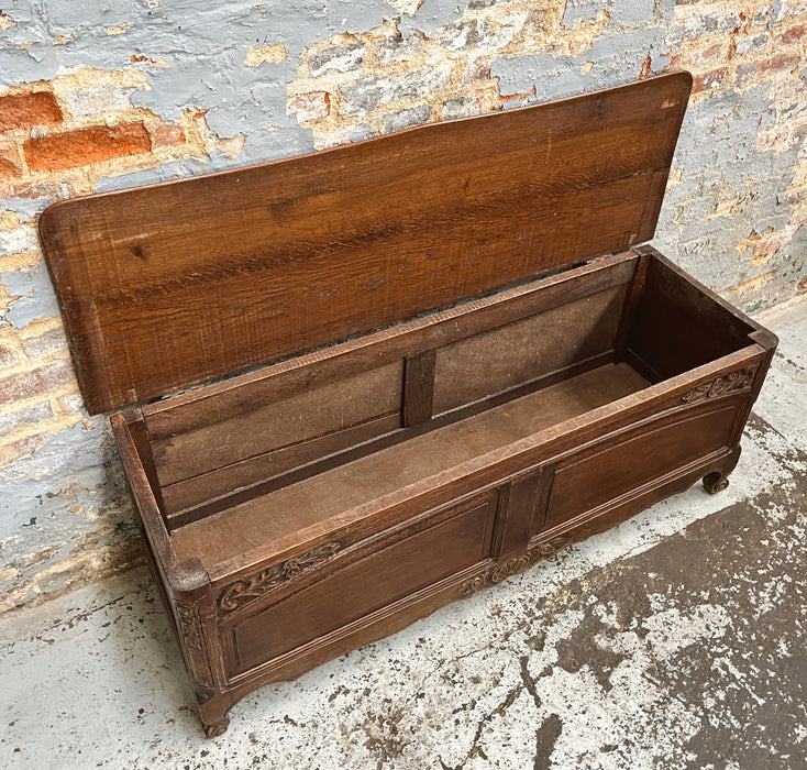 Neo-rustic chest