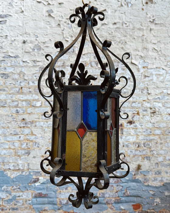 Lanterne en fer forgé