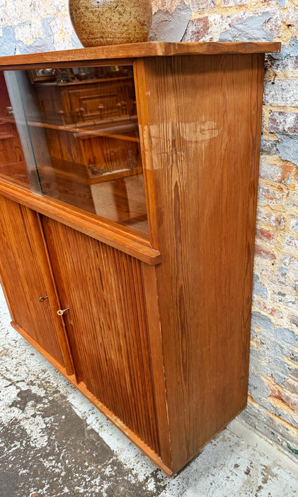Meuble en pitchpin