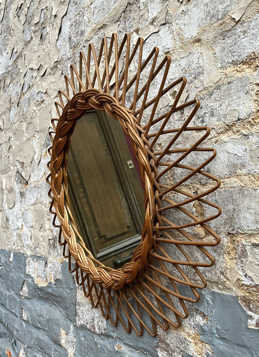 Miroir en rotin
