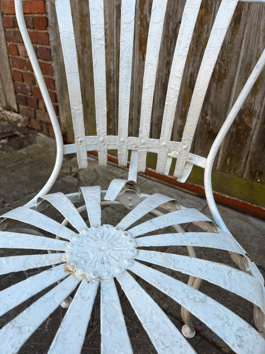 5 garden chairs