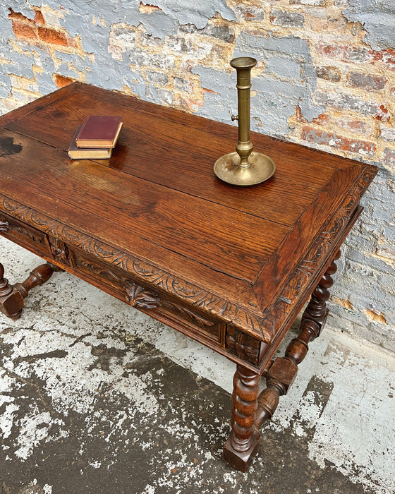 Louis XIII desk