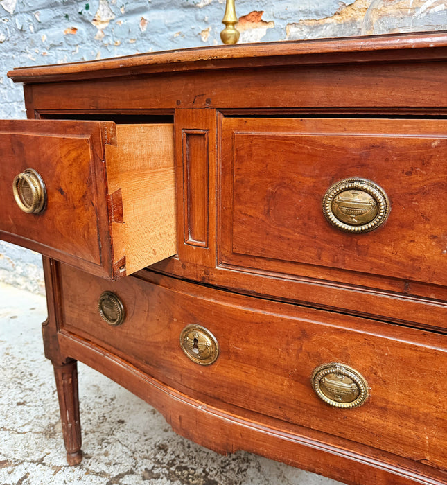 Commode en acajou