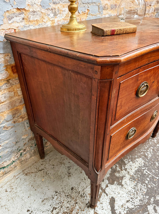 Commode en acajou