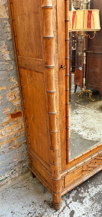 Armoire bambou
