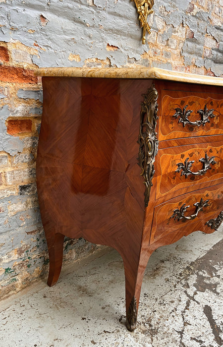 Louis XV chest of drawers