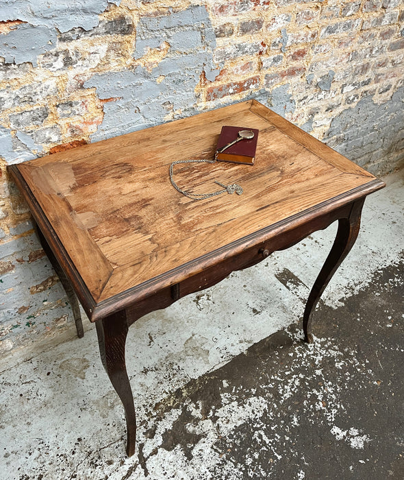 Oak table