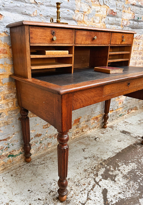 Bureau en chêne