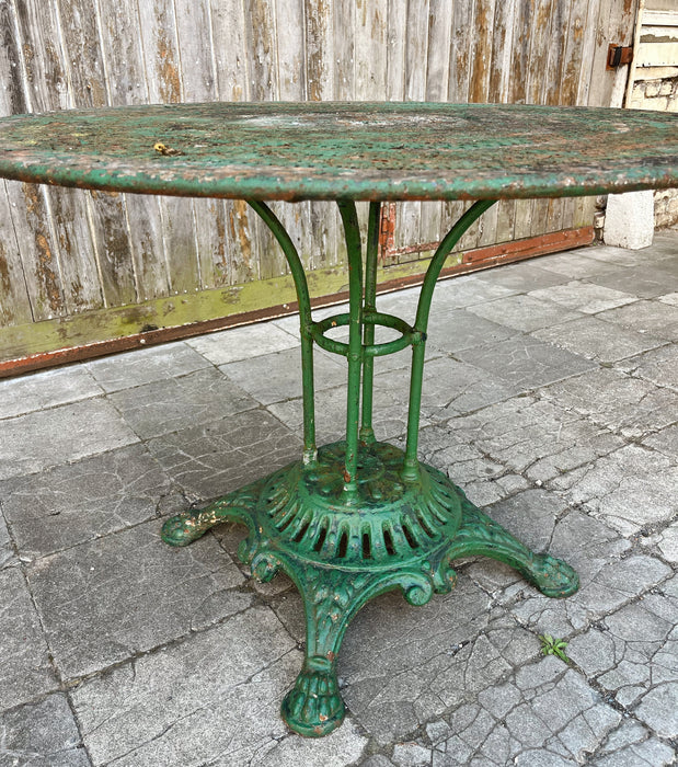 Table de jardin