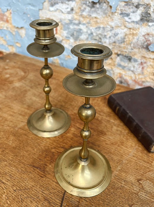 Pair of candlesticks