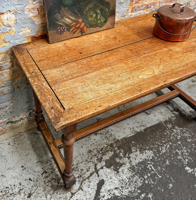 Table en chêne
