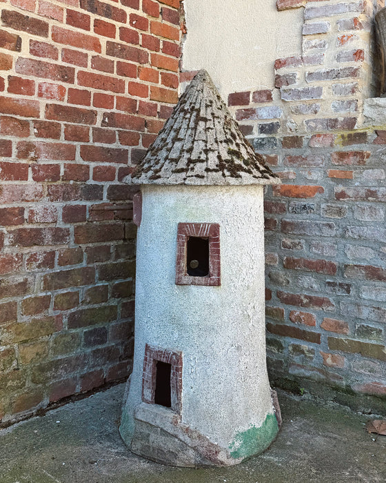Decorative mill