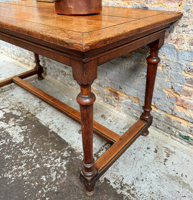 Table en chêne