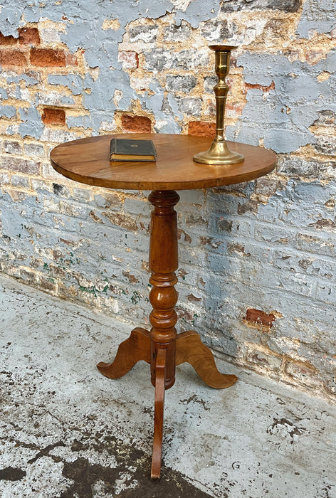 Walnut pedestal table