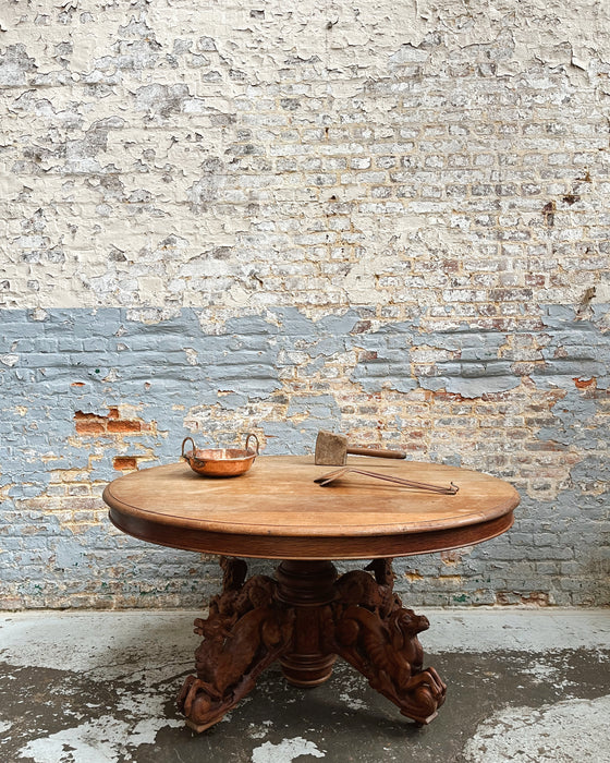 Oak pedestal table