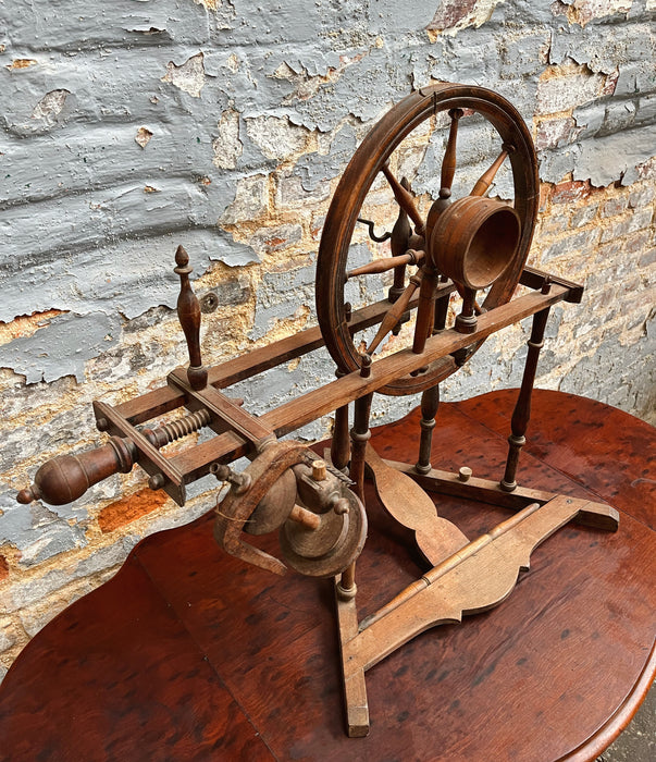 Spinning wheel