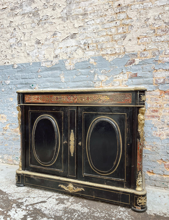 Napoléon III sideboard