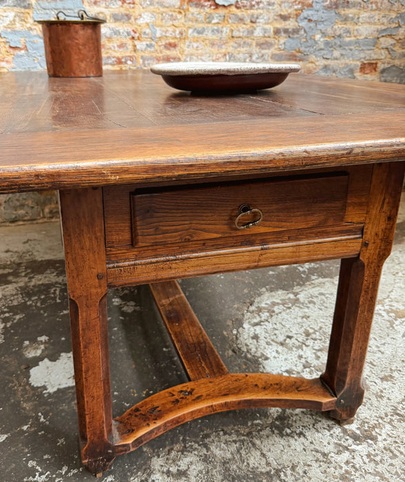 Table en chêne