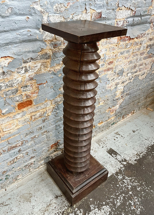 Old press screw