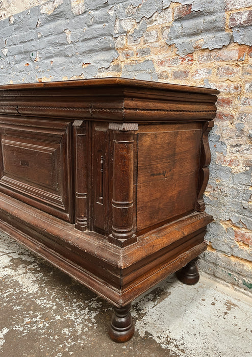 Oak chest